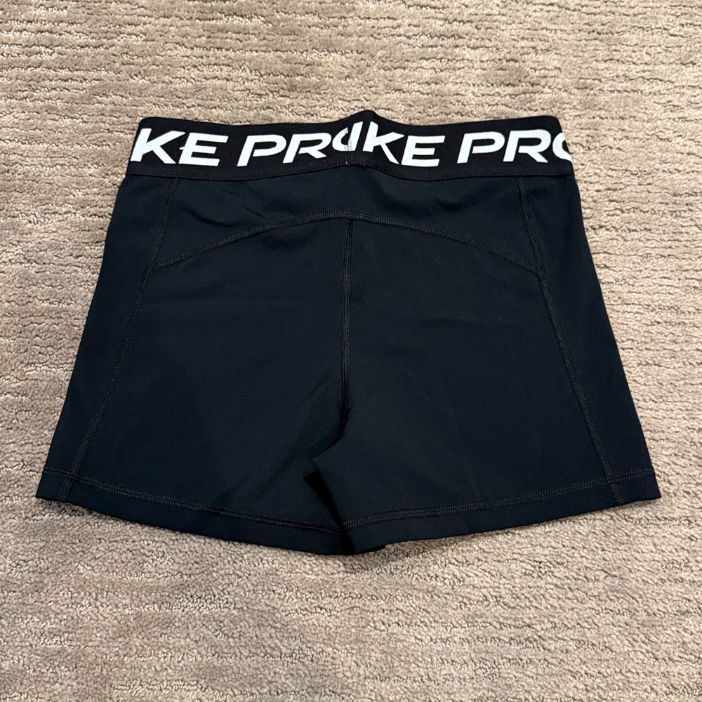 Nike Pro 3” Shorts Women's Black Athletic Medium - Picture 6 of 6